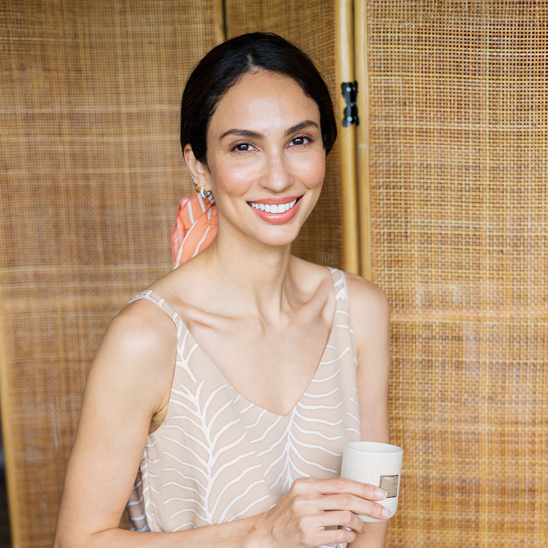 Woman wearing beige batik apparel 